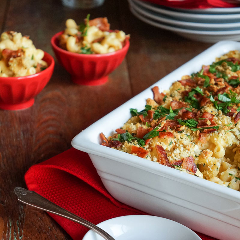 Smoked Gouda Bacon Macaroni and Cheese