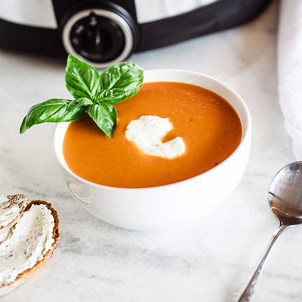 Slow Cooker Fresh Tomato Soup